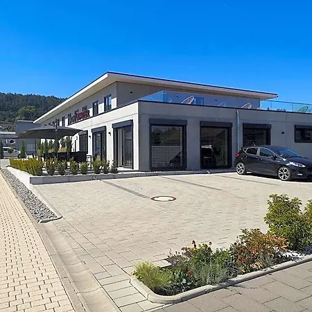 Nachtquartier Otel 2*