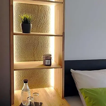 Otel Nachtquartier 2*